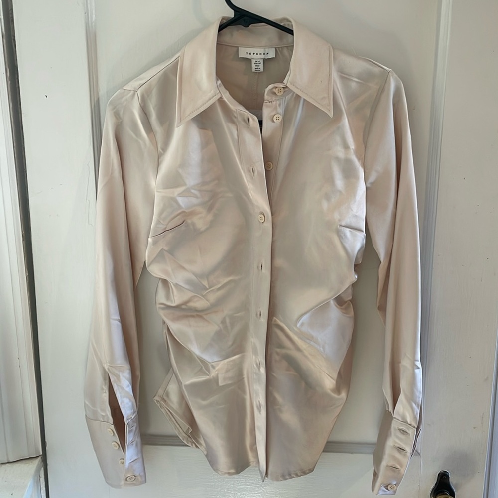 Topshop NWT Cream Fitted Blouse - Size 2